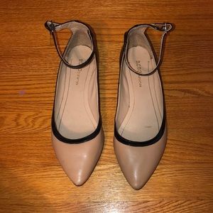 BCBG tan and black flats